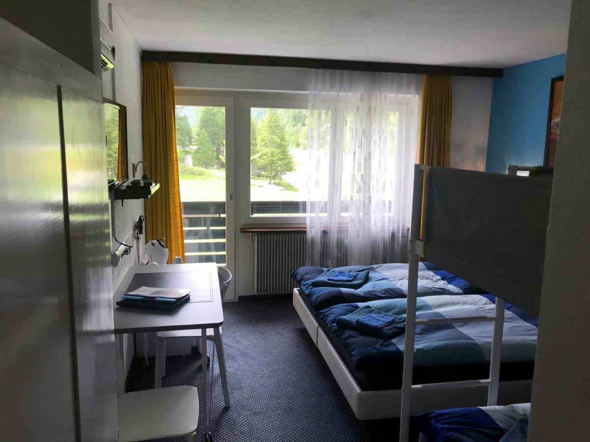 B&B Matterhorn Golf Randa Exteriör bild