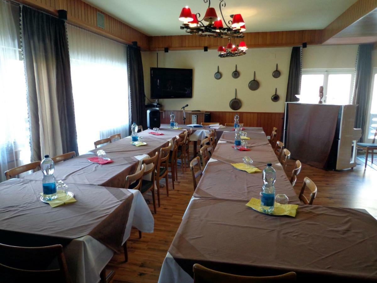 B&B Matterhorn Golf Randa Exteriör bild
